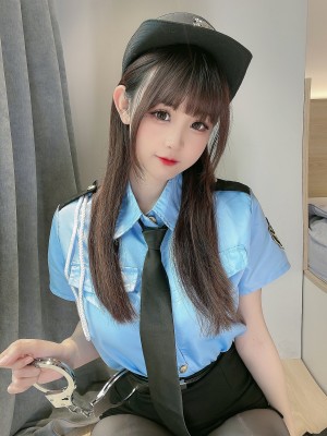 miko酱 - 女警制服_83