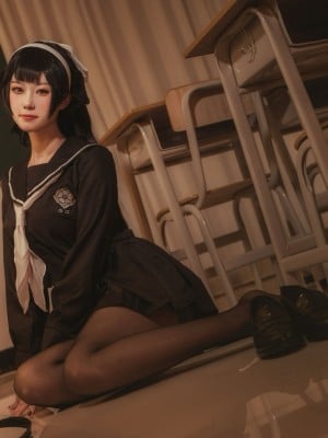 贞子蜜桃 - 碧蓝航线 爱宕高雄制服 [35P]_18