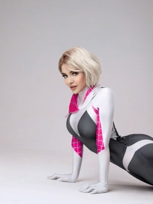 Kalinka Fox - Spider-Gwen_11_Spider_Gwen_11