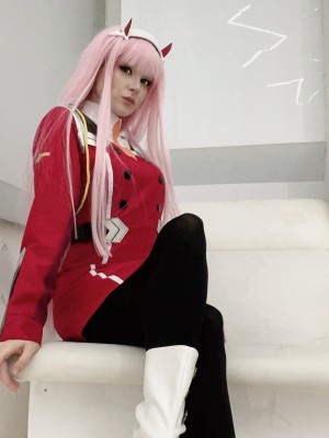 Ays - Zero Two_50_Ays_Zero_Two_50