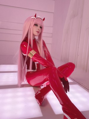 Ays - Zero Two_04_Ays_Zero_Two_4