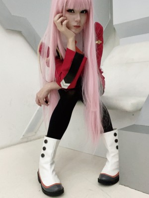 Ays - Zero Two_30_Ays_Zero_Two_30