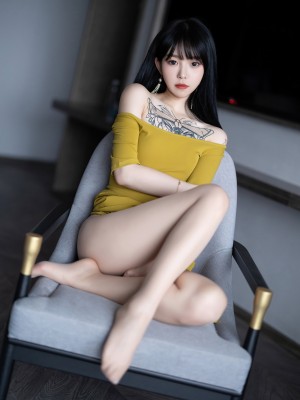 XiaoYu Vol.829 奶瓶_XiaoYu-Vol.829-MrCong.com-026