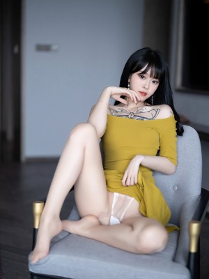 XiaoYu Vol.829 奶瓶_XiaoYu-Vol.829-MrCong.com-027