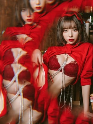 啾啾小公主_Red Riding Hood Seducing the Wolf (P)_啾啾小公主_Red Riding Hood Seducing the Wolf_Allasiangirls.net (23)