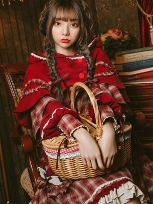 啾啾小公主_Red Riding Hood Seducing the Wolf (P)_啾啾小公主_Red Riding Hood Seducing the Wolf_Allasiangirls.net (47)