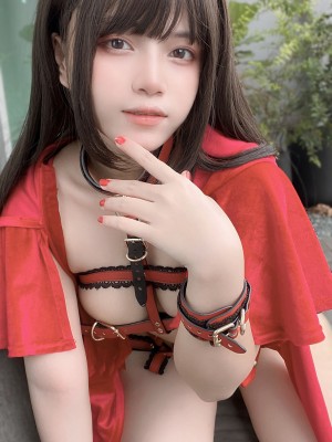 Angel Chan - Red Riding Hood_15