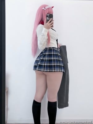 EpicInternetGF ZeroTwo_03