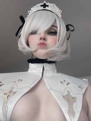 Candy Ball - Maid 2B_23