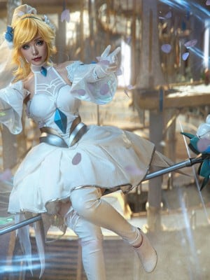 [nekokoyoshi] Crystal Rose Lux (League of Legends)_02