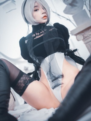 2B - Zzyuri - Djawaphoto_119