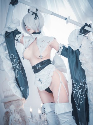 2B - Zzyuri - Djawaphoto_065