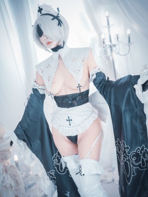 2B - Zzyuri - Djawaphoto_061