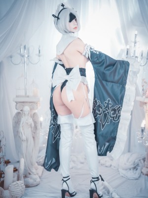 2B - Zzyuri - Djawaphoto_063