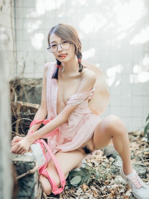 妍妍 - 抓精虫的小女孩-妍妍_JVID--抓精虫的小女孩-妍妍-Allasiangirls.net (22)