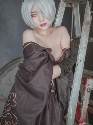 [SAINT Photolife] Yuna (윤아) - Yuna's Cos Vol.04 KDA Akali & Nier Automata 2B_42