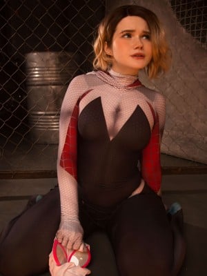 Neyrodesu Spider-Gwen_10