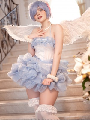 Neyrodesu - Angel Rem_03_960x1443_e213a5f00f9f9ff1d629f642f60e62d2