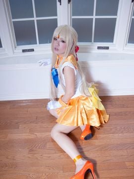 Sailor Venus Cosplay (Meltia)_140