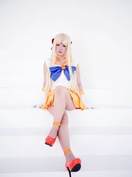 Sailor Venus Cosplay (Meltia)_180