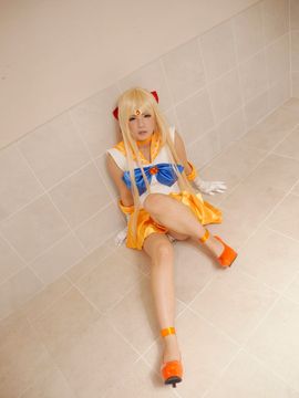 Sailor Venus Cosplay (Meltia)_055