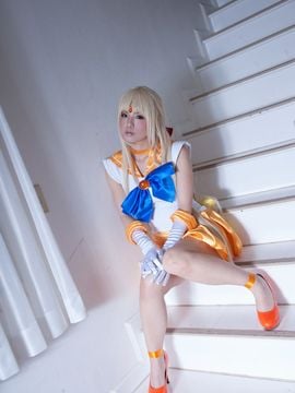 Sailor Venus Cosplay (Meltia)_158