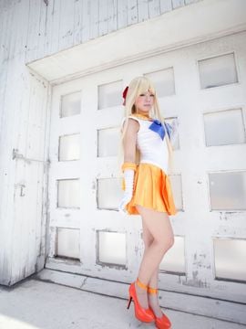 Sailor Venus Cosplay (Meltia)_197