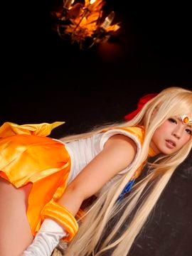 Sailor Venus Cosplay (Meltia)_028