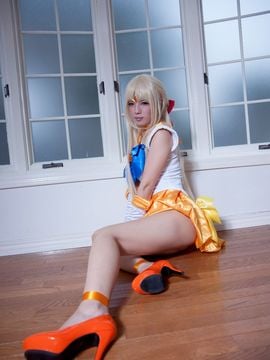 Sailor Venus Cosplay (Meltia)_146