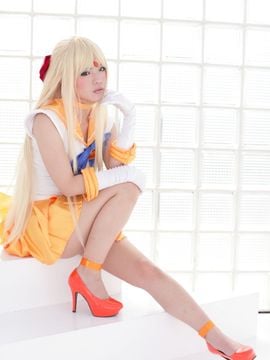 Sailor Venus Cosplay (Meltia)_192