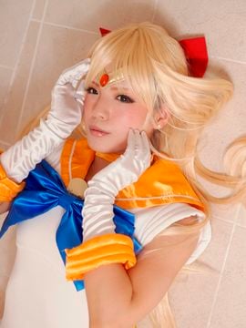 Sailor Venus Cosplay (Meltia)_054