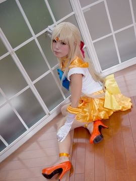 Sailor Venus Cosplay (Meltia)_128