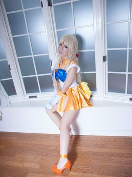 Sailor Venus Cosplay (Meltia)_157