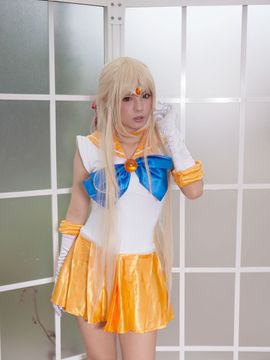 Sailor Venus Cosplay (Meltia)_108