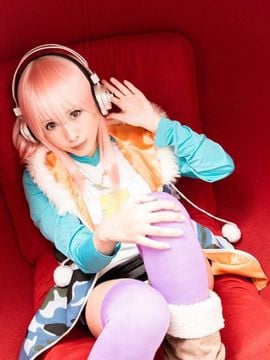 PinkHeadphone_078