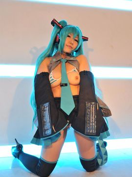 KUIKOMI-PARADISE 02 Miku_miku225