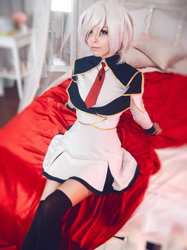 Saber, Elena Cosplay_44_seiken_tsukai_no_world_break_elena_arshavina_by_disharmonica_d9fe1oa