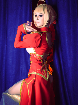 Saber, Elena Cosplay_07_fate_extra_saber_nero_by_disharmonica_d9h7a3f