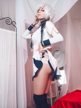 Saber, Elena Cosplay_45_seiken_tsukai_no_world_break_elena_arshavina_by_disharmonica_d9fe1oi