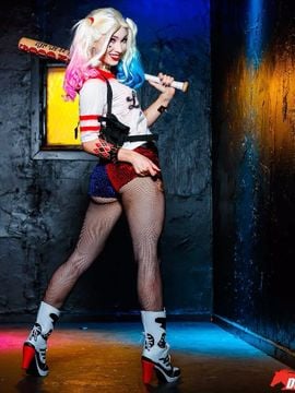Harley Quinn by Aria Alexander_006_0005