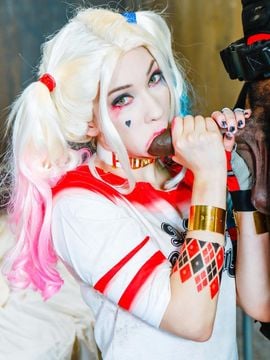 Harley Quinn by Aria Alexander_069_0068