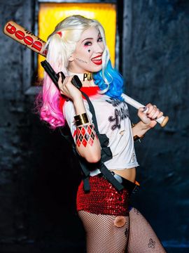 Harley Quinn by Aria Alexander_016_0015