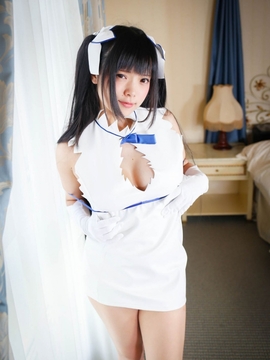 Hestia Cosplay_Hestia (80)