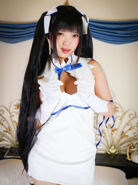 Hestia Cosplay_Hestia (42)