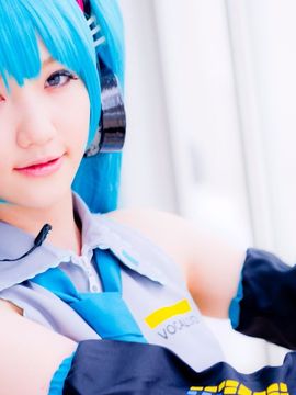 Vocaloid - Hatsune Miku cosplay by Kuuya_227