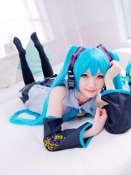 Vocaloid - Hatsune Miku cosplay by Kuuya_199