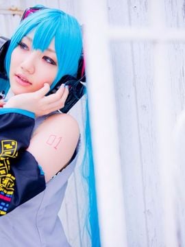 Vocaloid - Hatsune Miku cosplay by Kuuya_334