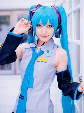 Vocaloid - Hatsune Miku cosplay by Kuuya_311