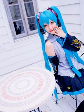 Vocaloid - Hatsune Miku cosplay by Kuuya_289