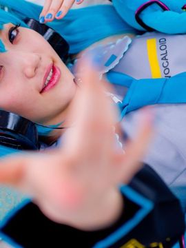 Vocaloid - Hatsune Miku cosplay by Kuuya_167